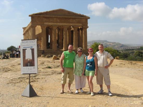 Древние развалины