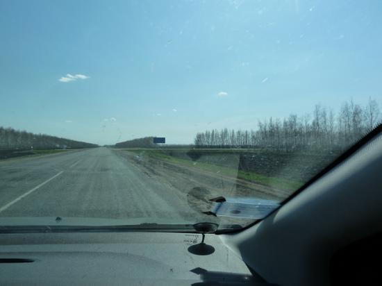 За Уварово есть указатель на Волгоград направо, по нему не езжайте, лишние 40 км по "волгоградке" проедите. Езжайте прямо сразу на Борисоглебск