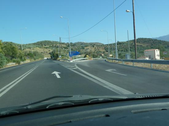 путь назад, в планах заехать на дикий пляж под Ретимно