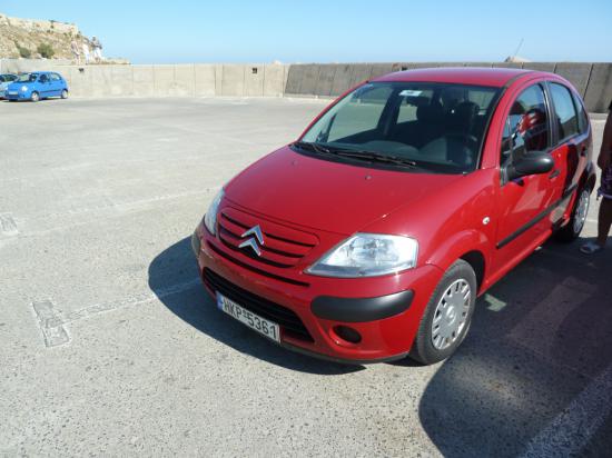 В Ретимно мы легко нашли стоянку прямо в исторической части