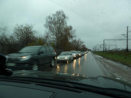 едем в Толоконцево на встречу автомобилистам, спешащим в Нижний Новгород на работу