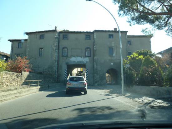 Небольшие городки