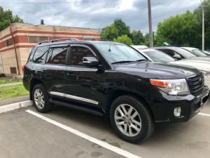 Цена на автомобиль с пробегом Toyota Land Cruiser 200  4.7 внедорожник 2010 г.в. 2 100 000 руб. в Москве