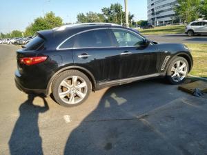 Цена на автомобиль с пробегом Infiniti FX  37 универсал 2010 г.в. 1 350 000 руб. в Москве