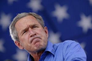 Буш на заявления Грузии в отношении России  предложил им успокоиться