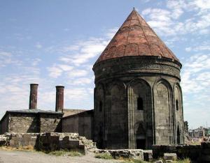 Мир сегодня вспоминает геноцид против армян