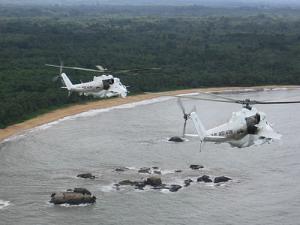Вертолет миротворческих сил Украины потерпел крушение в Либерии