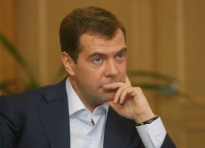 Медведев: реальные возможности США низкие для лидера мировой экономики