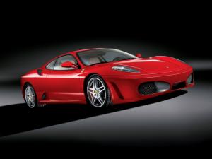 Ferrari откроет свои автосалоны в России