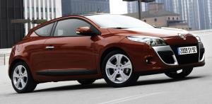 Дилеры Renault начинают продажи нового Megane Coupe