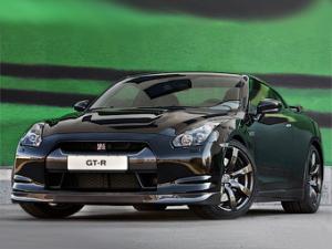 Новый суперкар Nissan GT-R можно купить только в трех автосалонах