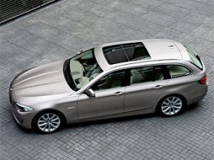 В Сети опубликованы фото универсала BMW 5-Series Touring