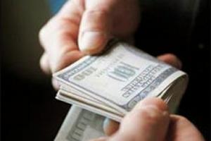 В Тюмени прикрыли незаконную торговлю правами В Тюмени прикрыли незаконную торговлю правами
