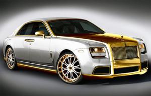 На Rolls-Royce Ghost поставили золотой капот