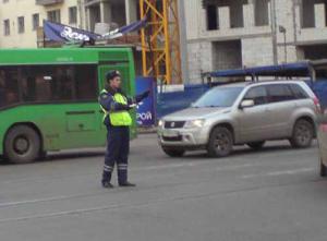 Гаишники проводят акцию "Рождественский подарок"