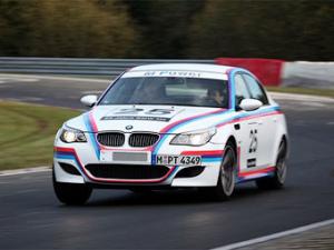 "Газовый" BMW M5 установил рекорд скорости