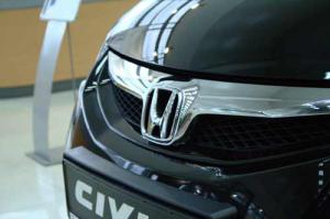 Honda отзывает Civic из-за возможной утечки топлива