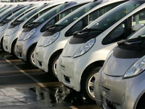 В автосалонах Mitsubishi стартуют продажи электромобилей