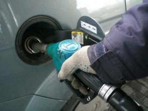 Цена на бензин достигнет 40 рублей за литр