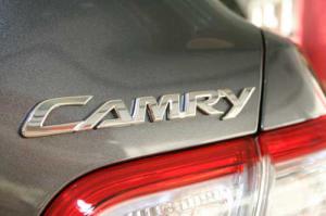 В ноябре стартуют продажи гибридной Toyota Camry