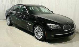 Генпрокуратура нуждается в BMW 750Li xDrive