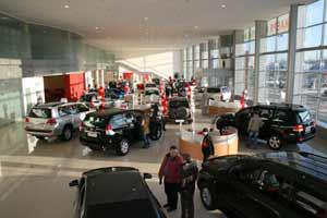 Продажа подержанных автомобилей через дилерские центры - оперативно, удобно, доступно