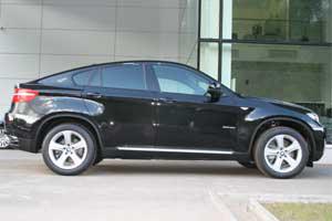 Обновленный BMW X6