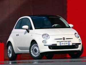 В России стартуют продажи Fiat 500 и Punto