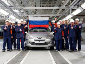 В Калуге выпущен первый Peugeot 408