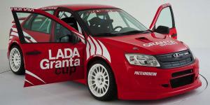 Британский пилот доволен болидом Lada Granta Sport