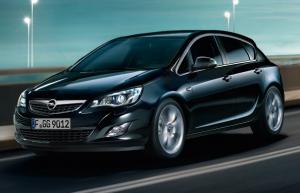Opel Astra – с выгодой до 125 000 рублей.