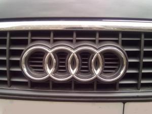 Audi отменяет задние зеркала