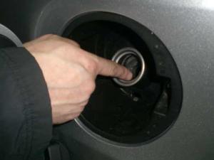 Водителей предупреждают о скором дефиците бензина