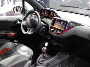 Peugeot 208 XY шокировал своей роскошью