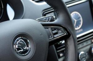 Рассекречен руль новой Skoda Octavia Рассекречен руль новой Skoda Octavia