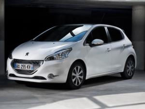 Прием заказов на Peugeot 208 от 499 000 рублей