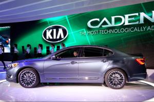 Представленный в Детройте  Kia Cadenza будет стоить от 45 000 долларов