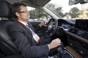 Новой Audi A8 будет управлять автопилот