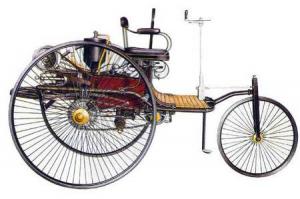 127 лет назад Карл Бенц получил патент на свой  автомобиль
