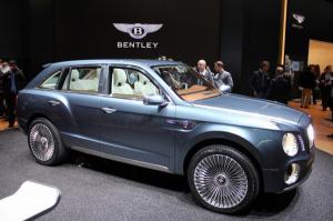 Люксовый внедорожник Bentley EXP 9F будет стоить от 200 000 Евро