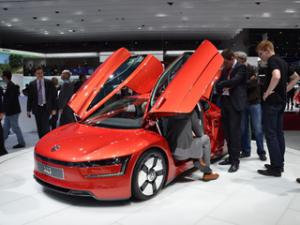 Женева 2013: Volkswagen показал авто с расходом 1 л. на 100 км