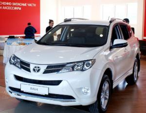 Состоялась российская презентация Toyota RAV4 NEW