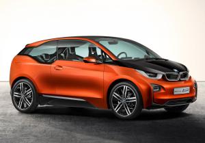 В России стартуют продажи "электрических" BMW  i3 и  i8 