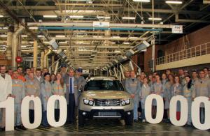 В Москве выпустили 100-тысячный Renault Duster