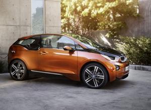 Объявлены комплектации и цены на электрокар BMW i3