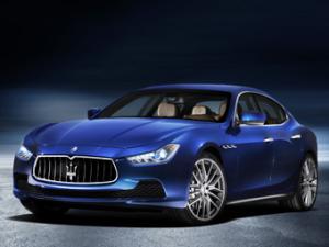 Мини-седан Maserati Ghibli от 3 356 757 рублей