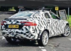 Кроссовер Jaguar XQ поймали фотошпионы