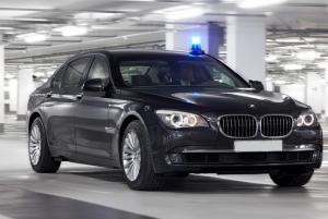 Чиновники закупают 170  BMW на сумму  332 000 000 рублей