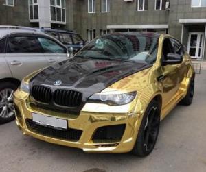 В Казани продают позолоченный BMW X6M за 3 500 000 рублей