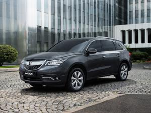 С 1 июня подорожал кроссовер Acura MDX